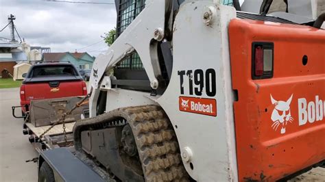 bobcat fuel cap locations